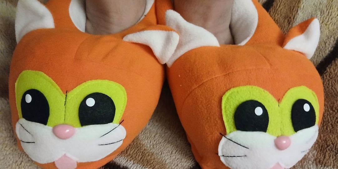 Пока остальные страдают из-за блокировки телеграмма, я как человек-позитив нашел себе на Ozon крутецкие тапки