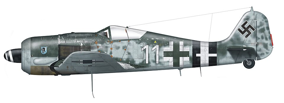 FW-190A8 - основной серийный вариант FW-190 в 1944-45 годах. Получается это он - главный герой нашего рассказа. 