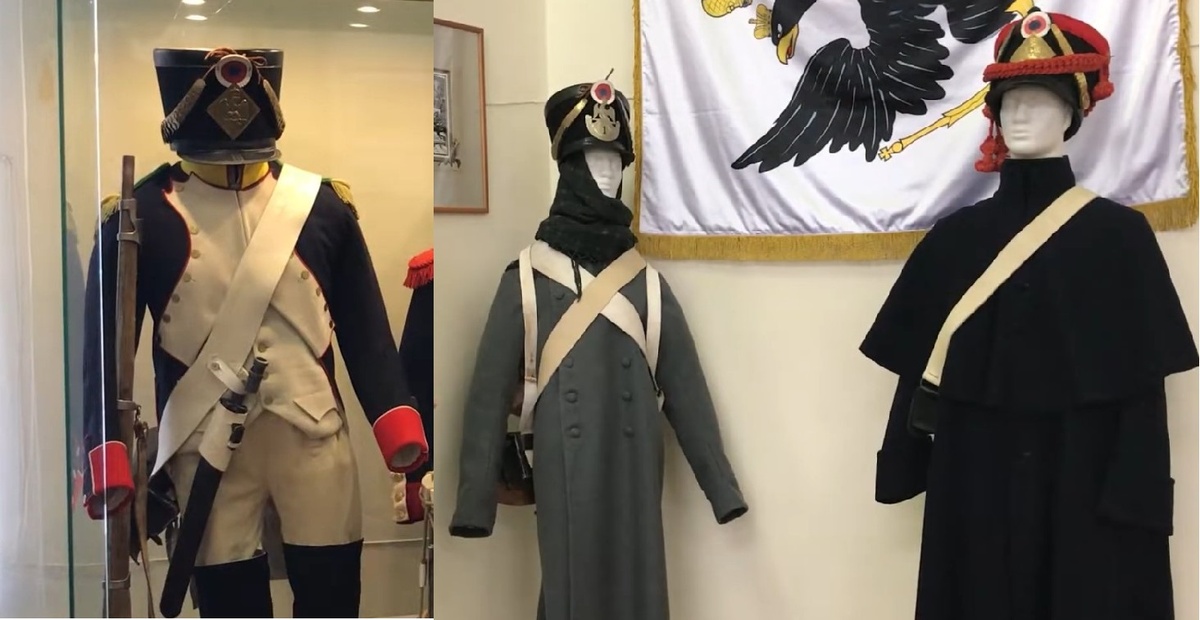 Слева представлен парадный вариант.