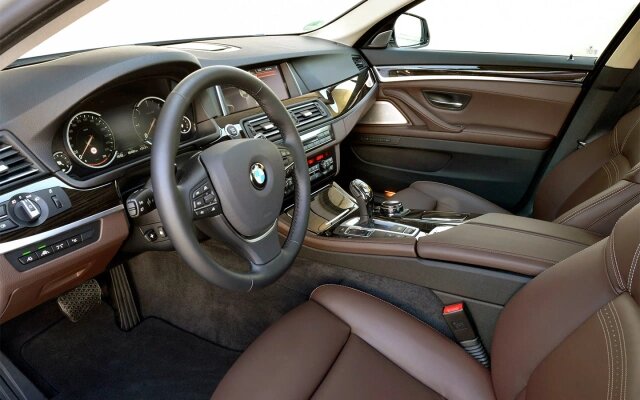BMW 5-Series (Фото: BMW)