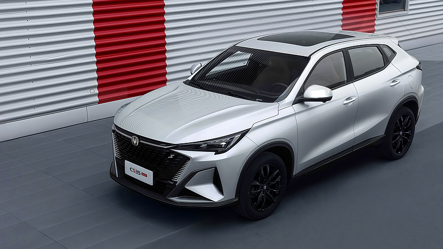    На фото: кроссовер Changan CS35 Max, предназначенный для российского рынка