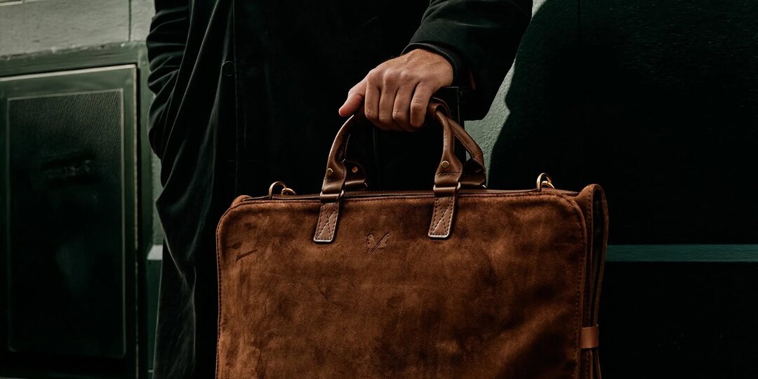 Подарки, которые будут носить: подборка на 14 и 23 февраля