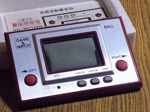 Компактность, изменившая индустрию: Game & Watch был размером со спичечный коробок и весил как яблоко