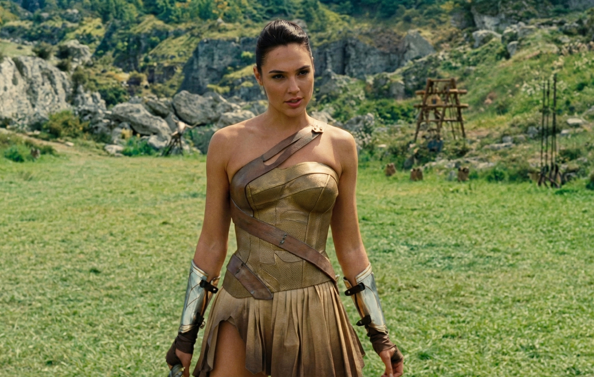 Кадр из фильма "Чудо женщина"