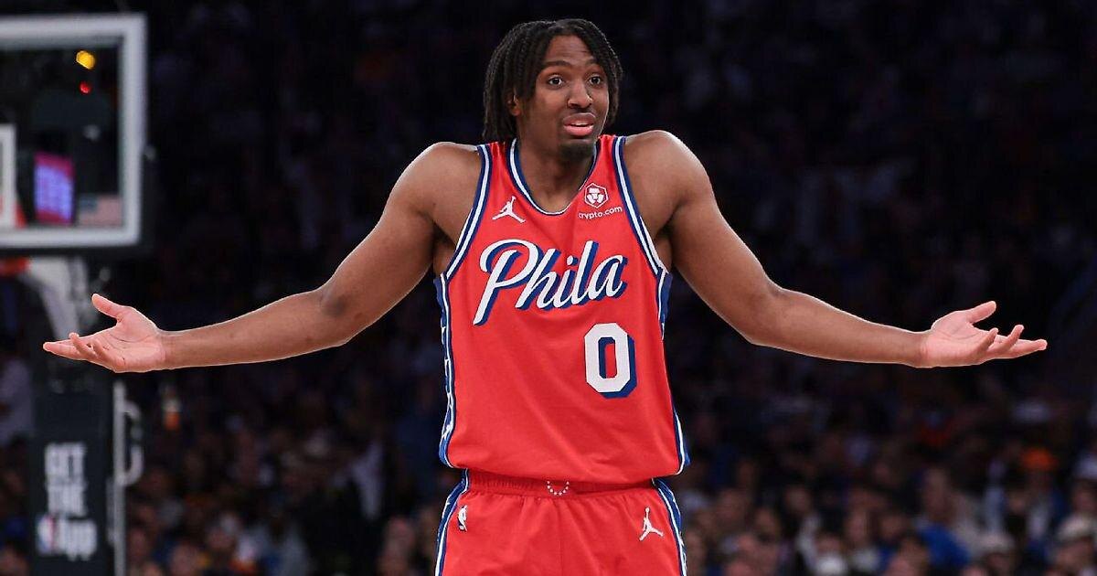 Макси — единственный, кто создаёт игру. Остальные — ролевики, большинство из которых не выигрывают свои матч-апы в плей-офф-стилистике.