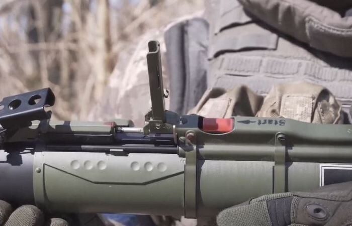 Несколькими движениями… /Фото: armourersbench.com.