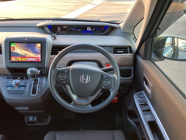 Фото салона, листайте.