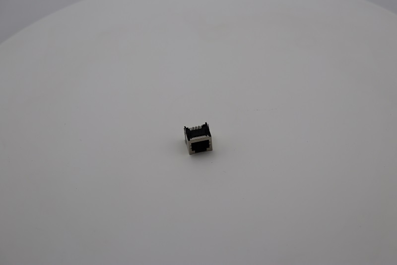    43860-0025 от Molex – экранированный коннектор 8P8C для промышленной автоматики