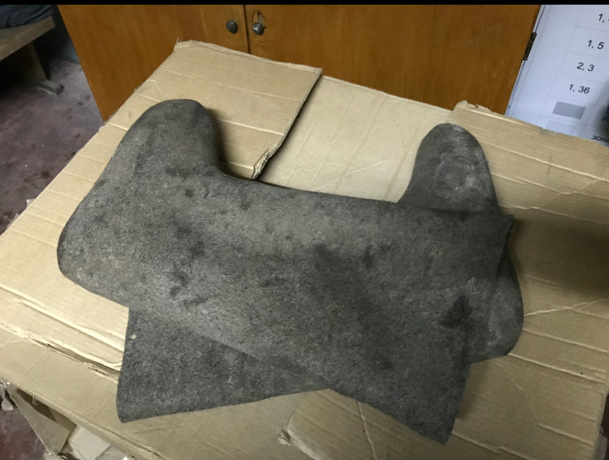 Валенки армейские в отставке.