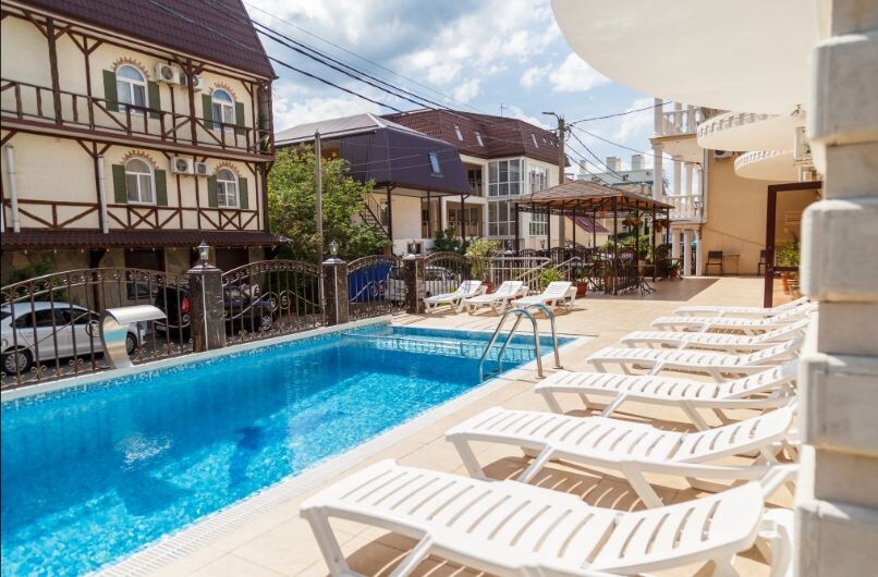 Гостевой дом Наталья в Кабардинке — бассейн 