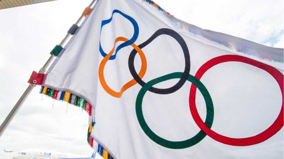    Флаг Олимпийских игр. Источник: olympic.org