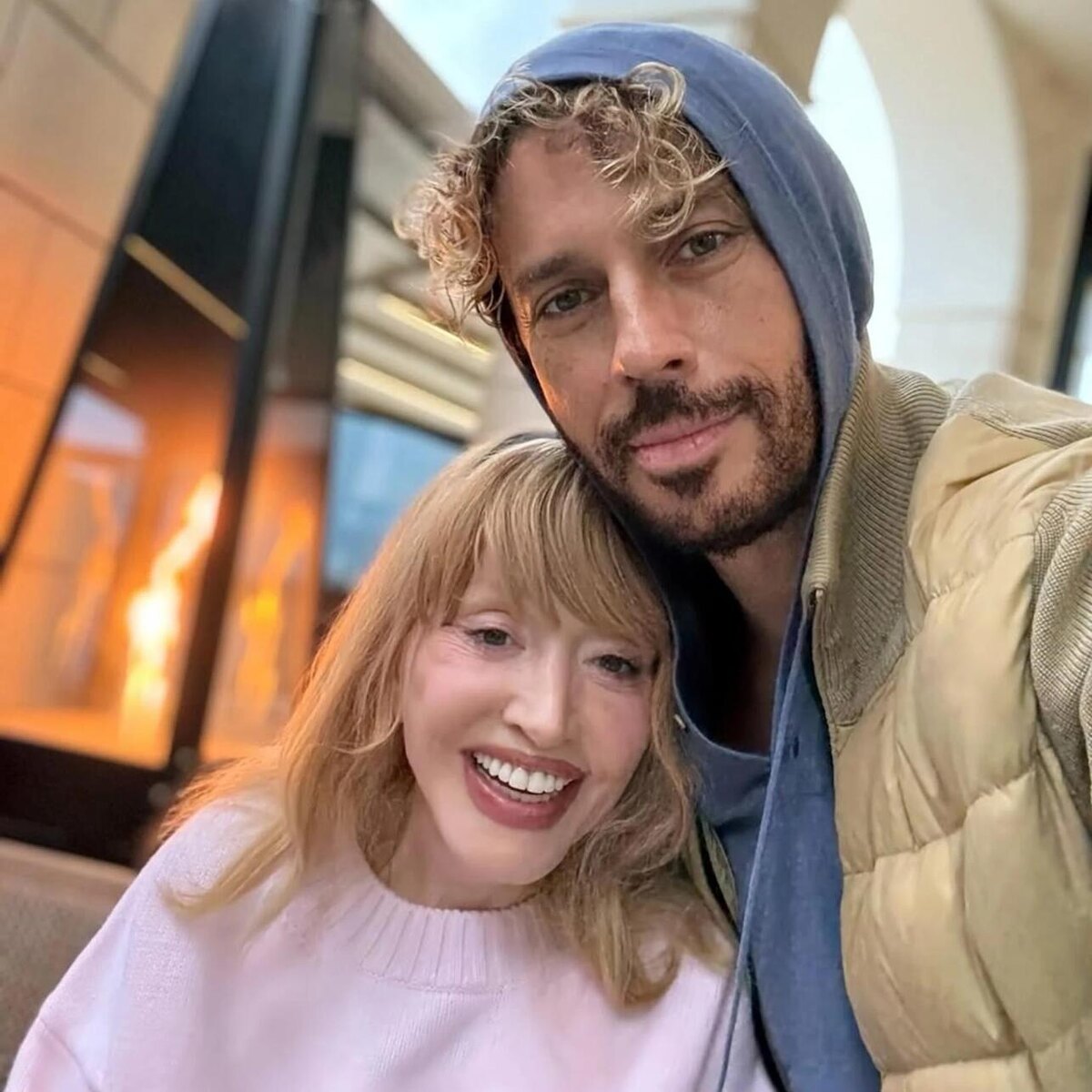    Алла Пугачева с мужем Социальные сети