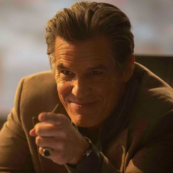     Сегодня родились Джош Бролин и Александр Соколовский