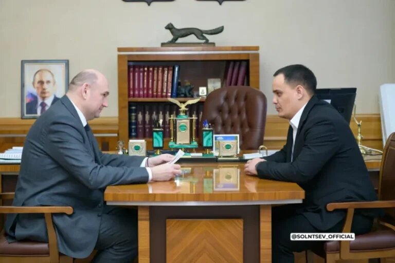    Максим Джалиев назначен и.о. главы Грачёвского района Оренбуржье