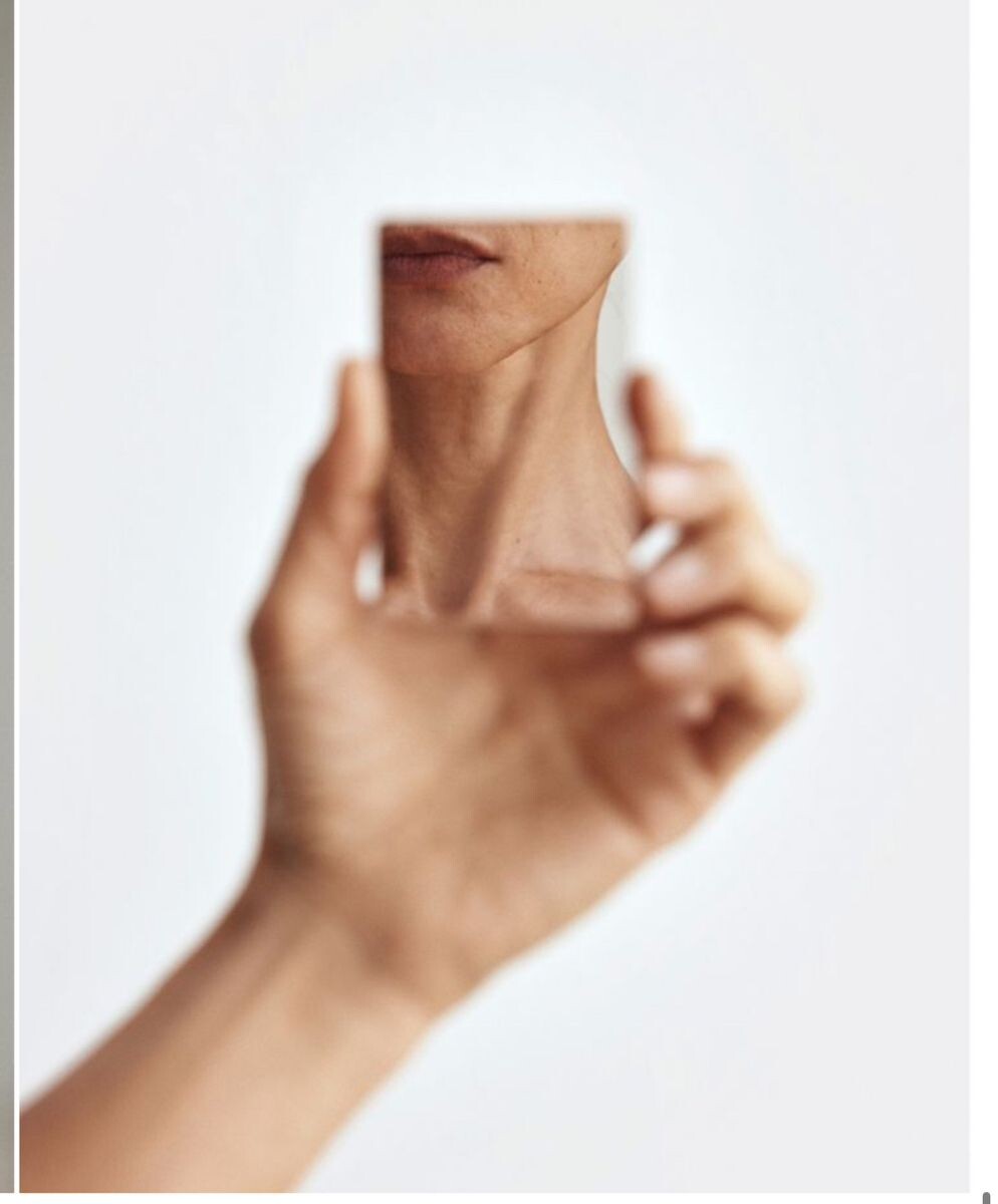 фото с Пинтерест, автор hshokri1997