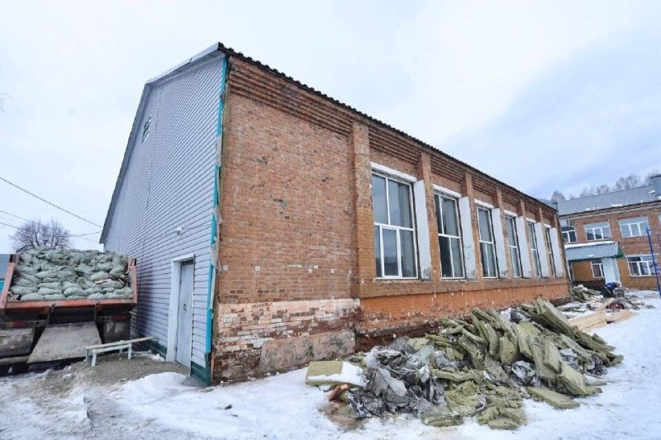    Капремонт Майминской школы №2. Источник: t.me/turchak_andrey