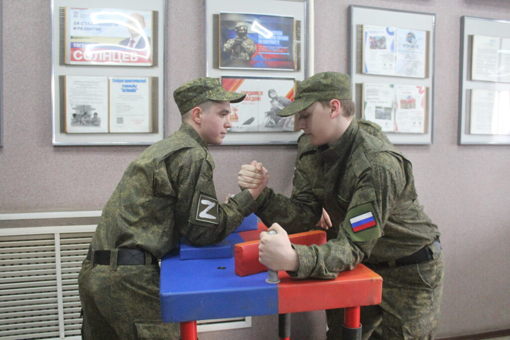 Состязания на силу, скорость и выносливость. Фото: Николай Вишняков.📷
📷
