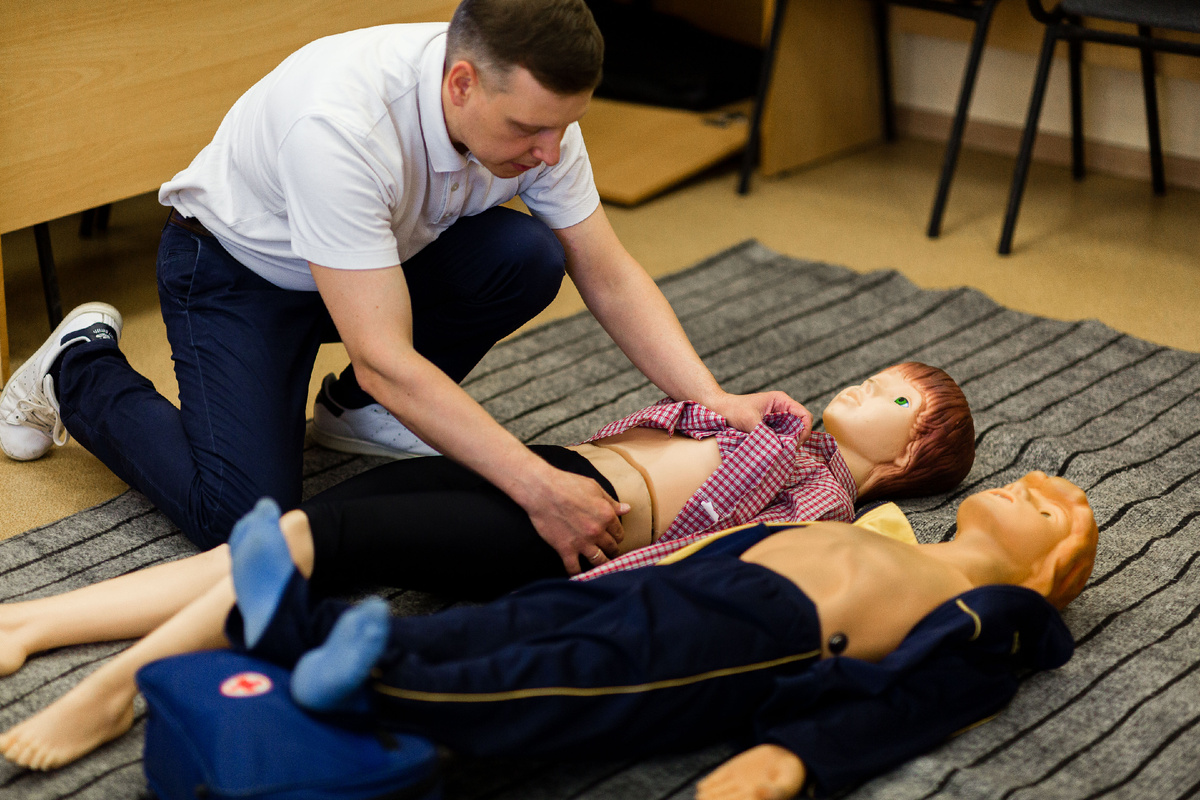 Дмитрий Хохлов, директор по развитию Центра «Охрана труда» и преподаватель первой помощи