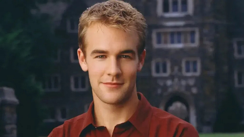 Умер в 48 лет звезда сериала "Бухта Доусона" Джеймс Ван Дер Бик