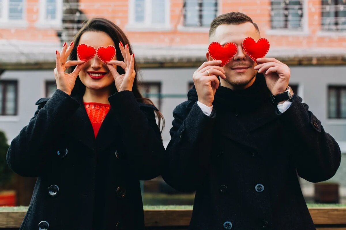    Опрос IZHLIFE: большинство ижевчан принципиально не отмечают День всех влюбленных