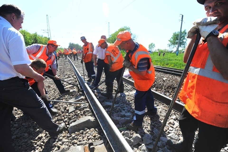    Взяточник должен был принят работы не глядя Иван ВИСЛОВ