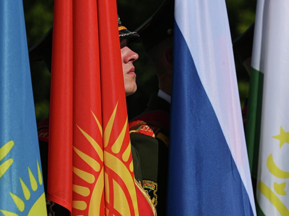    Начало учений в рамках ОДКБ в Белоруссии | © РИА Новости / Виктор Толочко