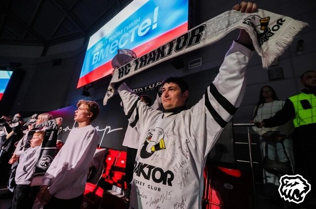    Казанцы вышли в плей-офф благодаря победе челябинцев. Фото: Официальный сайт ХК "Трактор"