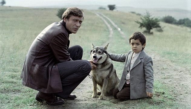 кадр из фильма "Мужики" 1981 г. : https://i.pinimg.com/736x/74/80/83/7480833cc4a3dc41cc36551fb940bf66.jpg
