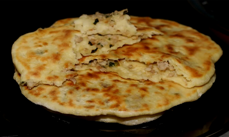 Лепешки с фаршем
