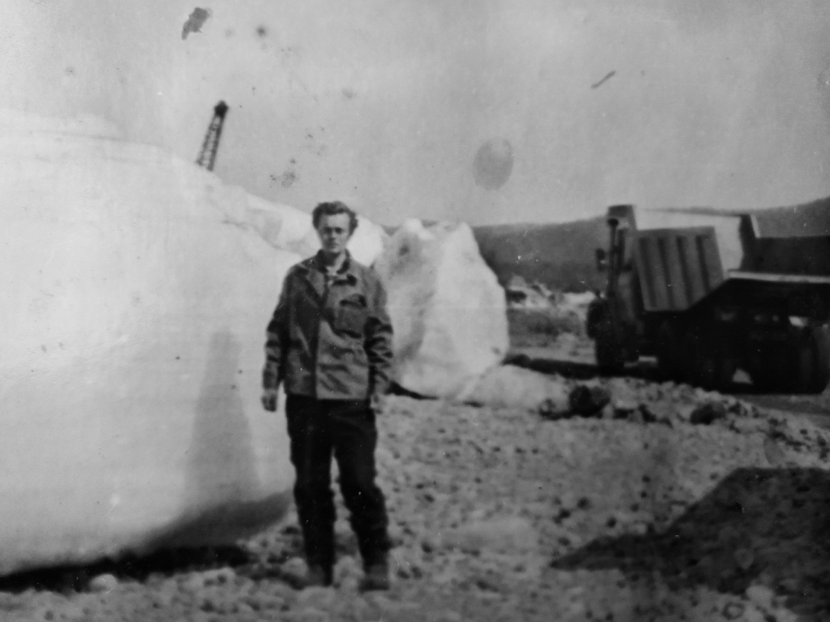 Вот так у нас перемерзают реки.Коля.