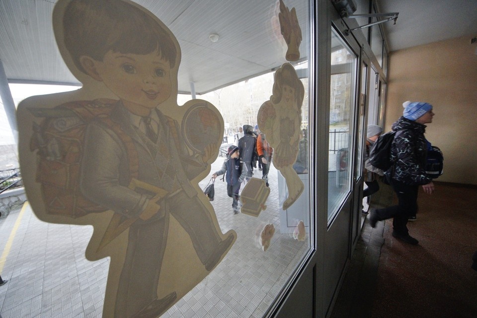    В Ухте учащиеся сообщают об эвакуации в ряде учебных заведений. Алексей БУЛАТОВ