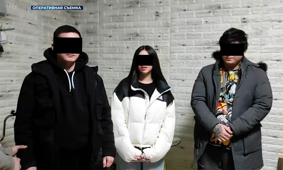 Задержанные. Кадр из видео Telegram-канала СГБ Узбекистана