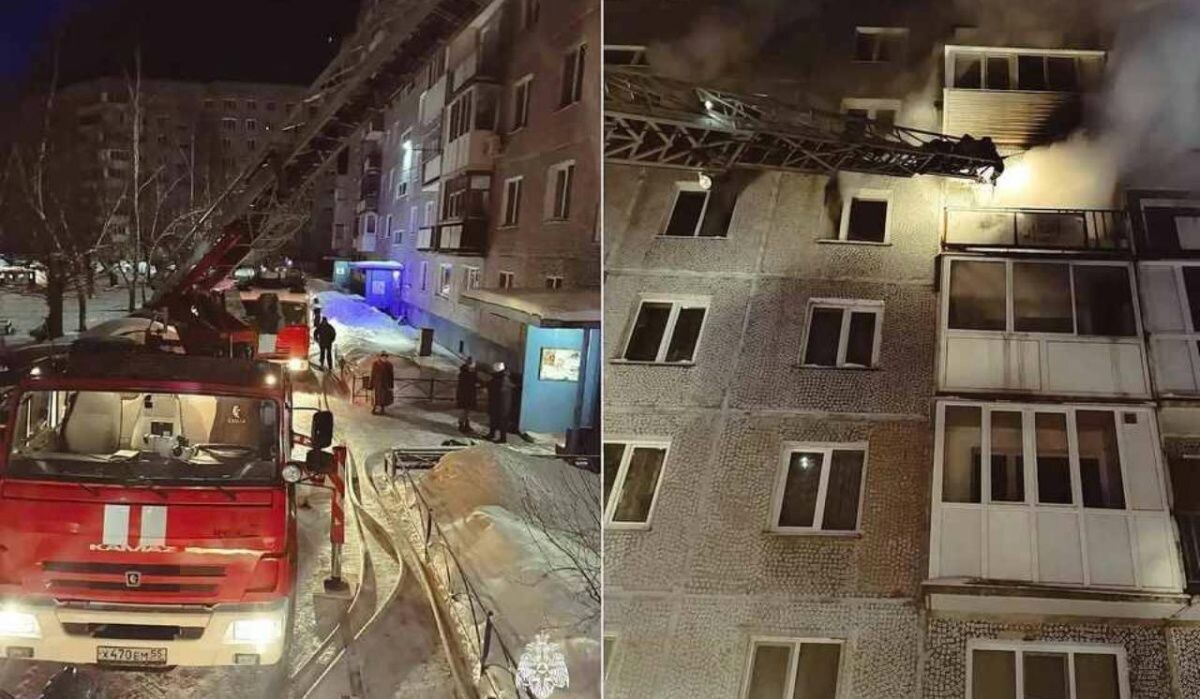     Пожар в доме. Источник: omsk.kp.ru Автор фото: Пресс-служба ГУ МЧС России по Омской области