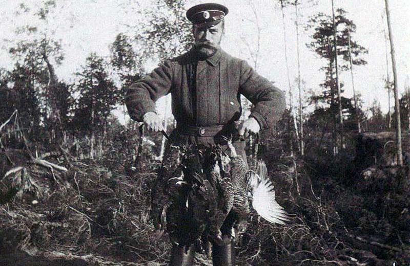 Николай II с затрофеенными тетеревами. 