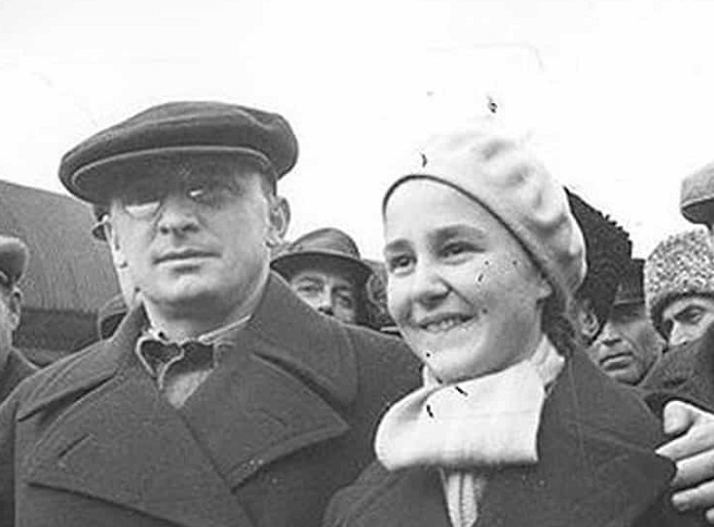 Бронислава Соломоновна Металликова (Поскребышева).