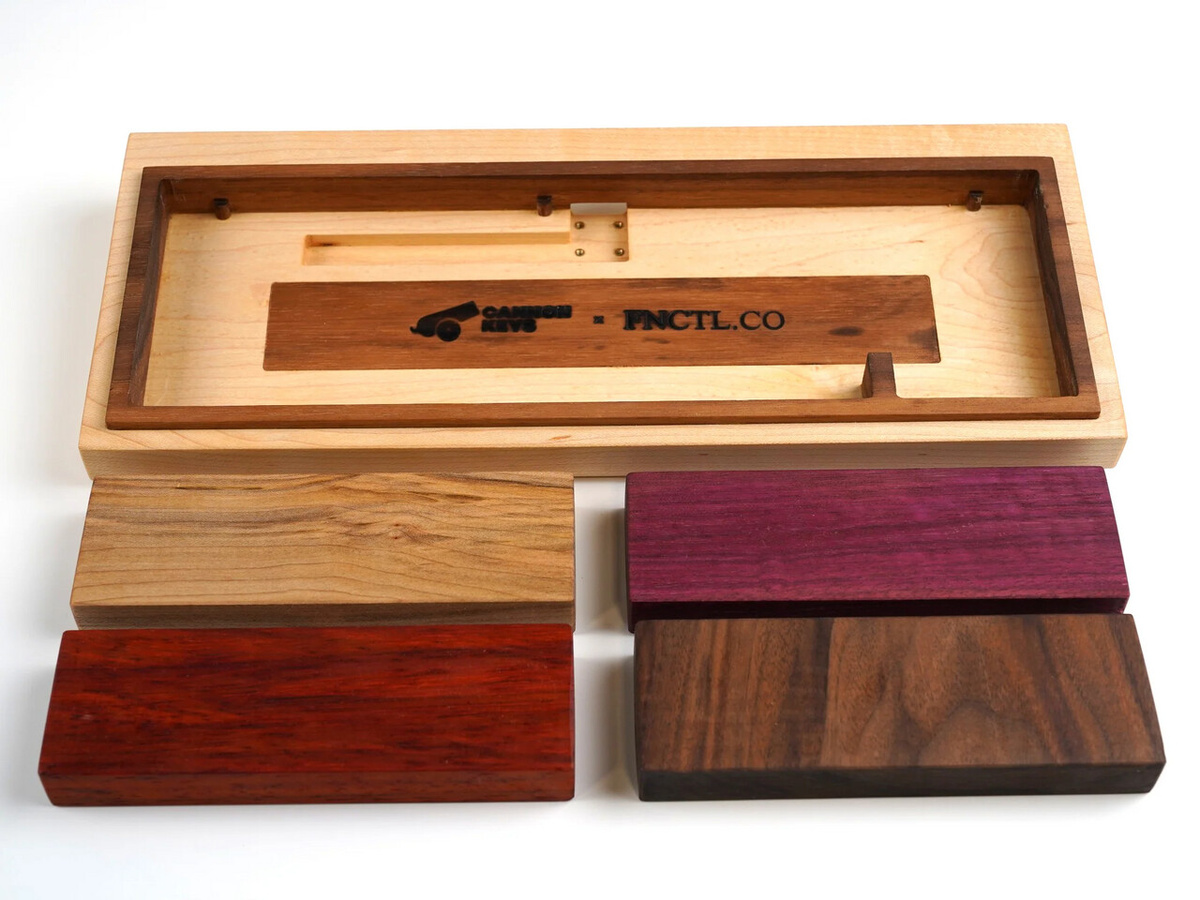    Деревянную клавиатуру-конструктор CannonKeys оценили в $380