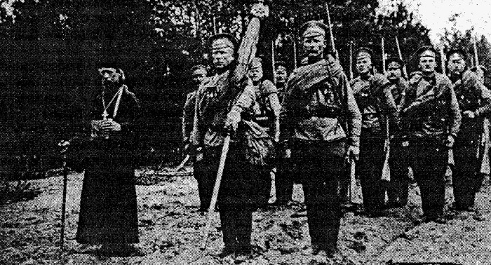 Священники в рядах белой гвардии. 