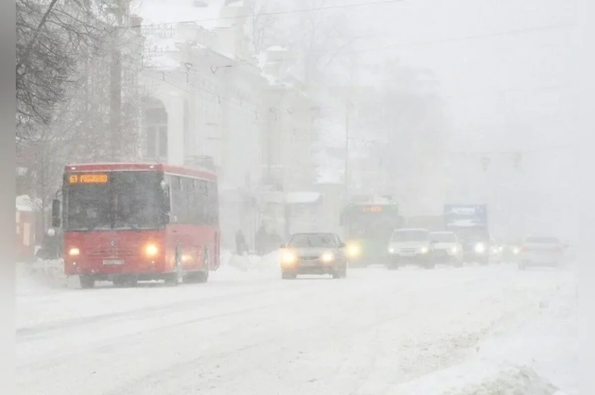    В Калининграде усилили уборку после ночного снегопада