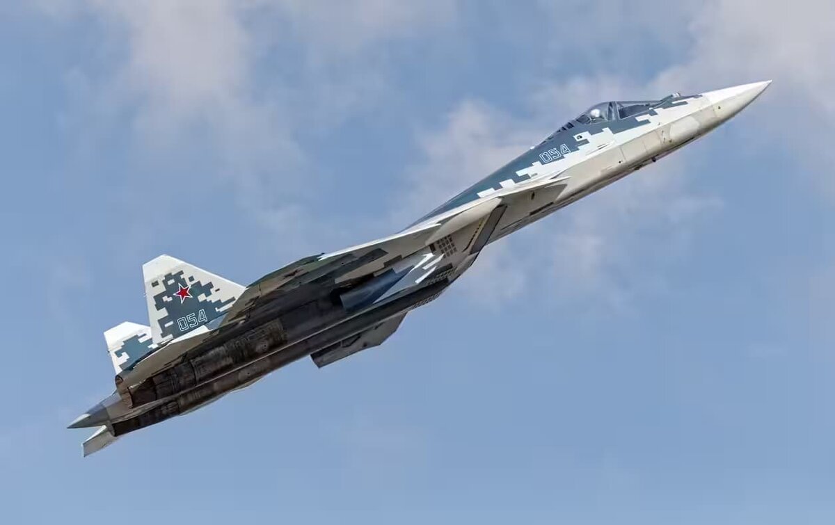   Су-57