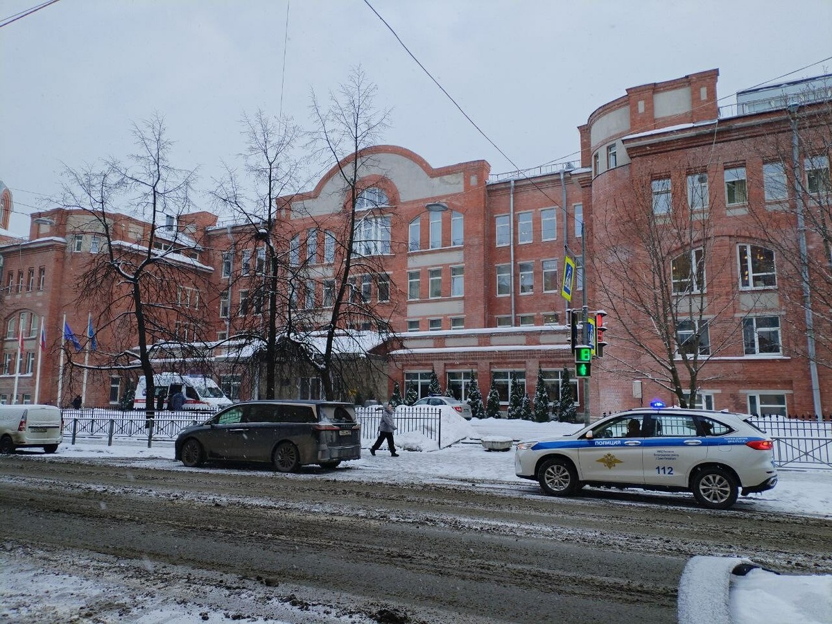     Фото: "МК в Питере"