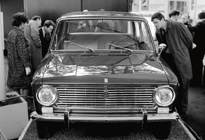 Покупка машины в СССР: были ли дилеры, автокредиты и трейд-ин?