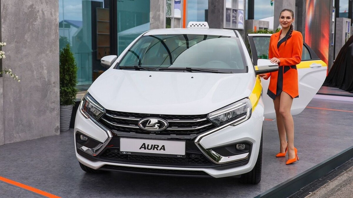    LADA Aura для такси. Фото АвтоВАЗ