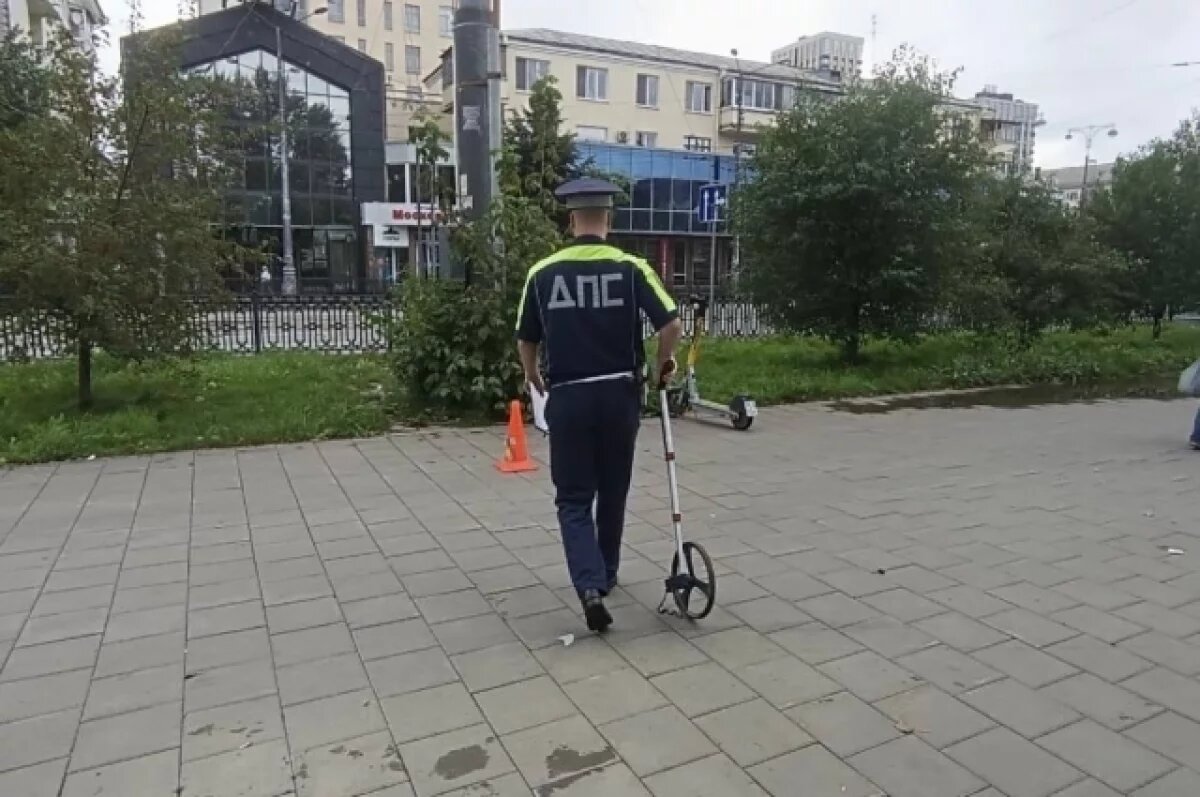    Пострадавшему от самокатчика ребенку выплатят 300 тысяч рублей