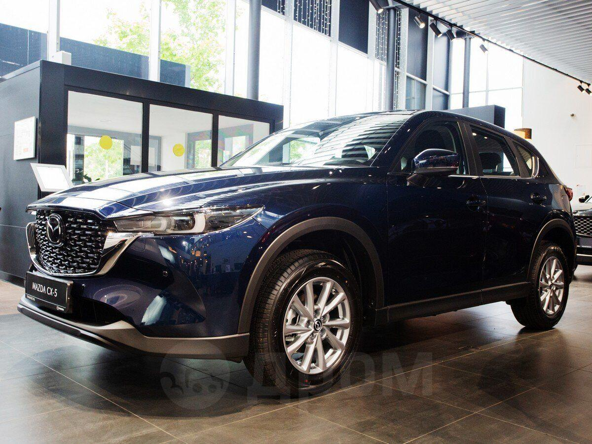 Mazda CX-5 в салоне российского дилера