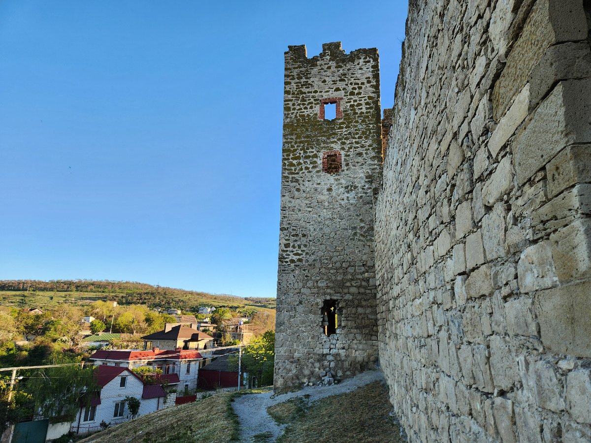 Генуэзская крепость Кафа в Феодосии