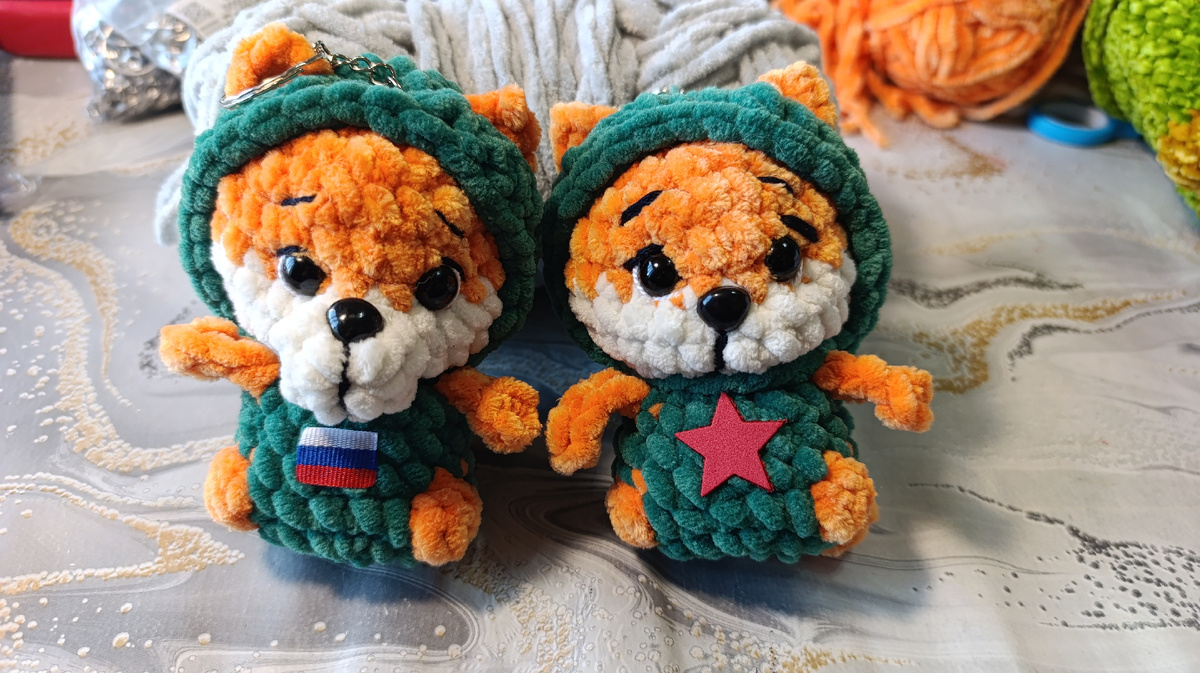 Лисята крючком 