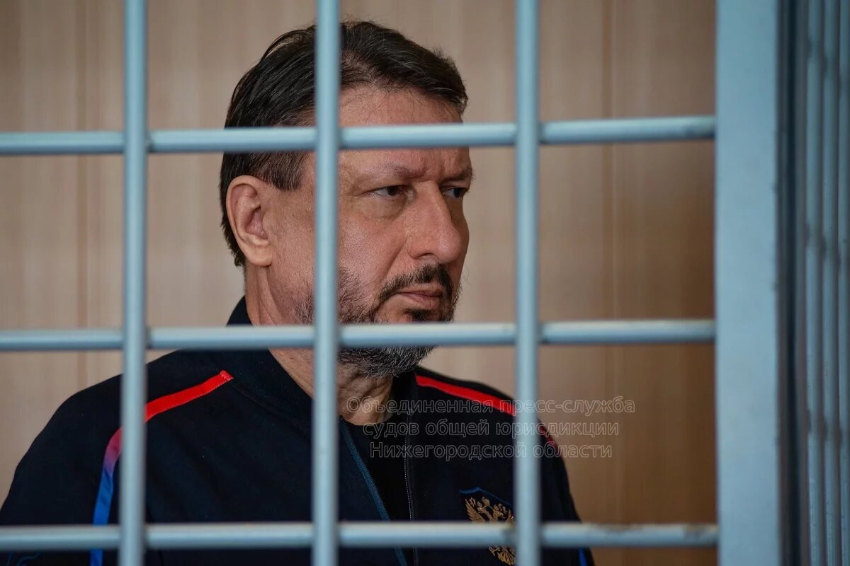    Экс-спикеру нижегородской гордумы Олегу Лавричеву ужесточили приговор