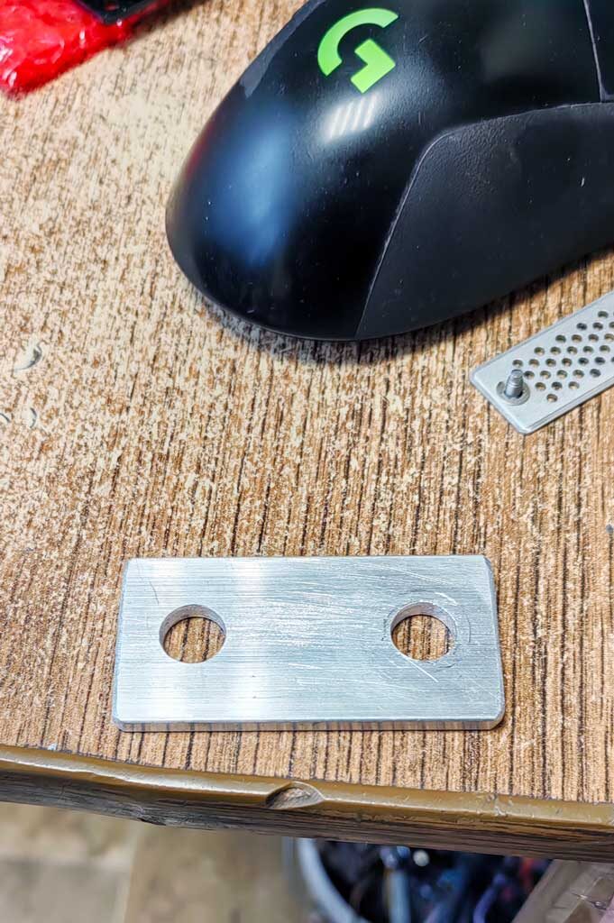 Подготовленная и с отверстиями