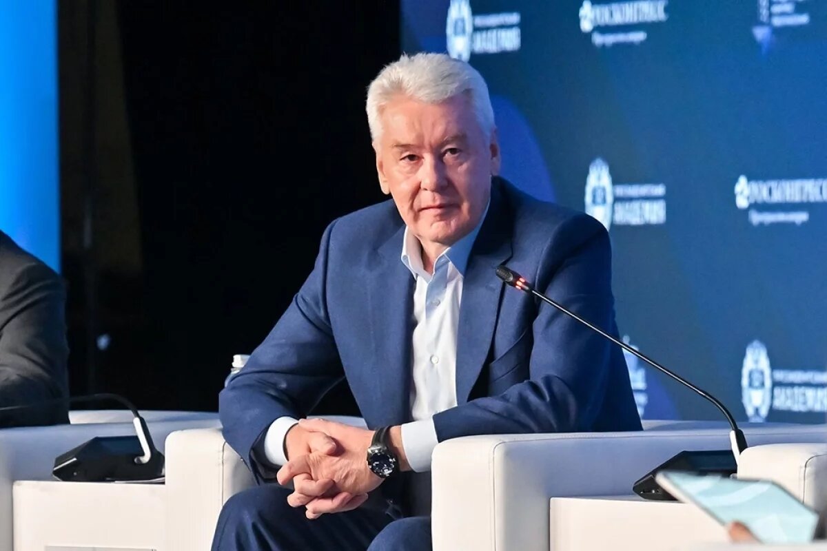    Собянин рассказал о бережной реконструкции исторического здания школы №1574