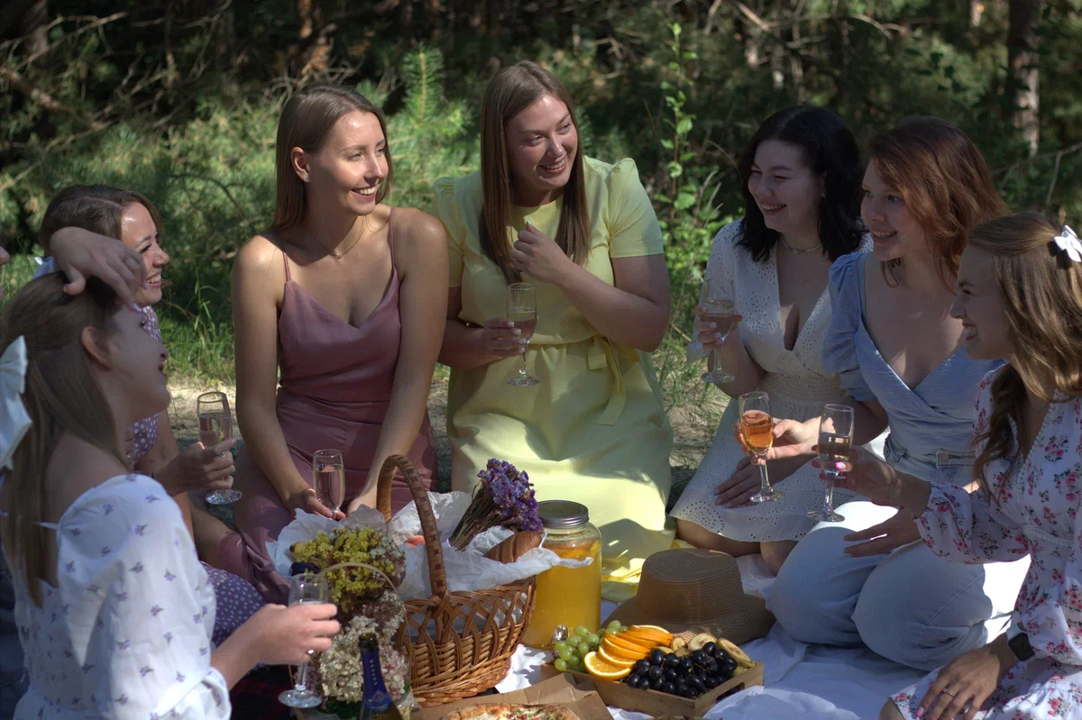 Пастельные цвета вместо ярких кричащих - самое оно